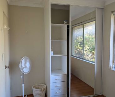 Ashfield - Photo 3