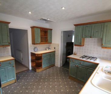 3 bedroom bungalow to rent - Photo 1