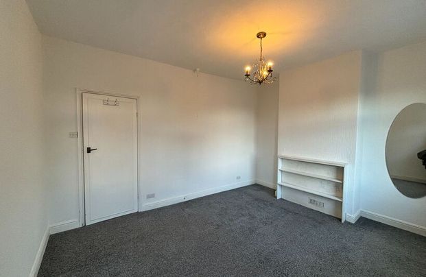 Highfield, Scarborough - Photo 1