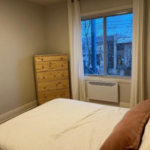 Magnifique 4 1/2 à louer - Ville-Émard - Photo 2