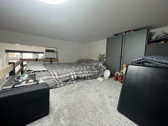 Studio Flat, Arthur Road, N7 - Photo 1