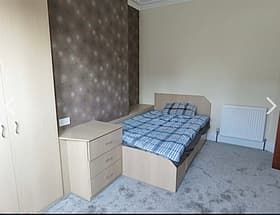 5 Bed - 24 Walmsley Road, Hyde Park, Leeds - LS6 1NG - Student - Photo 4