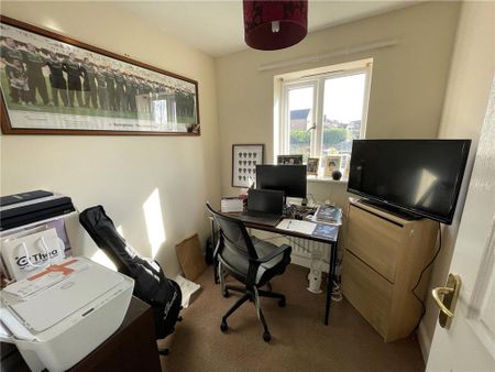 4 bedroom detached house to rent - Photo 5