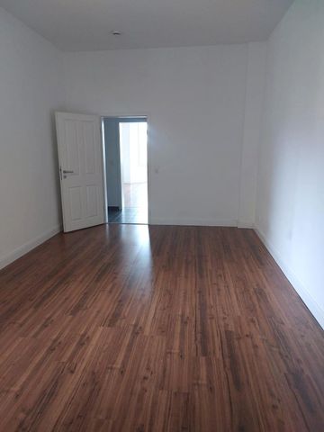 Wohnen im grünen helle schöne 2-R.-Wohnung ca.70m2 im 1.OG zu vermieten . - Photo 3