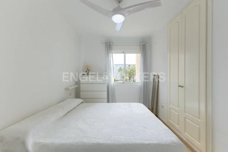 Apartamento de alquiler en Carrer Coll Verd, Les Bovetes - La Felicidad - Photo 4