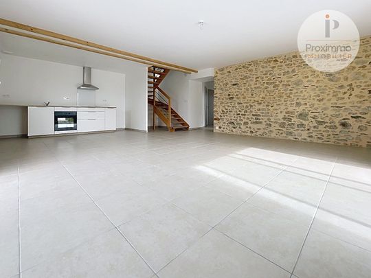 Location Maison 4 pièces 112m² - Photo 1