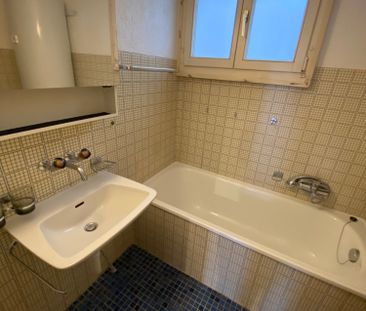 Charmant 2.5 pièces de 40m2 au 2ème étage au coeur de la vieille vi... - Photo 6