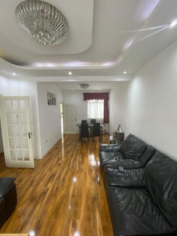 3 bedroom house share to rent - Photo 3