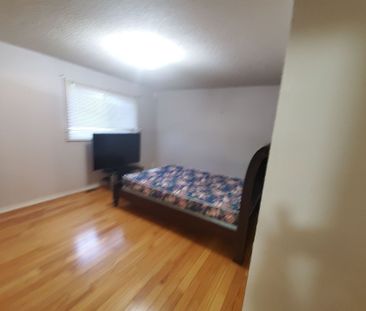 For Lease - 152 Binder Twine Trail Unit# Main, Brampton, Ontario - Photo 6