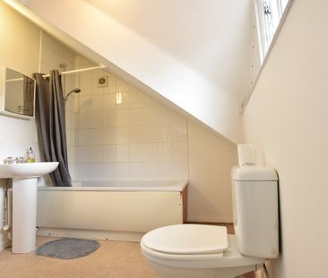 1 Bed Flat, Park Street, LU1 - Photo 2