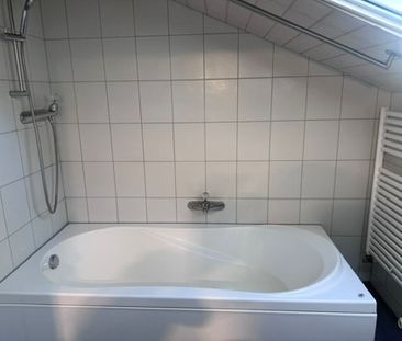 Charmante 2.5-Zimmer-Wohnung in Egetswil (Kloten) / Schwimmteich zu... - Foto 5