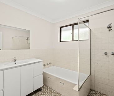 Modern 2 Bedroom Unit - Move In Ready! - Photo 5