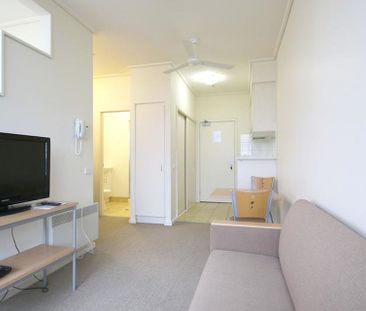 Unit N2610/570 Lygon Street, Carlton. - Photo 6