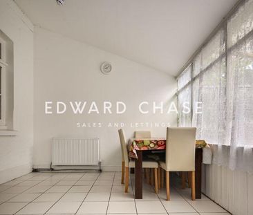 6 bedroom terraced house to rent - Photo 4