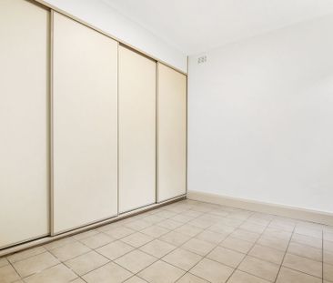 Recently Renovated Private Studio Apartment with All Utilities Included! - Photo 3