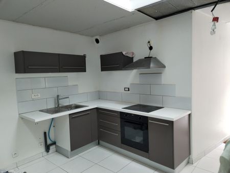 Location Appartement 3 pièces 70m² SENS DE BRETAGNE 35490 - Photo 2