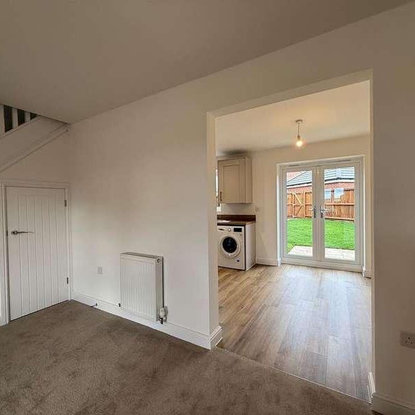 Rivington Park, Bolton, BL6 - Photo 1