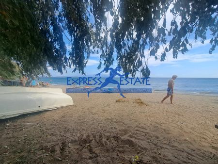 Μονοκατοικία 175 τ.μ. προς ενοικίαση - Photo 3