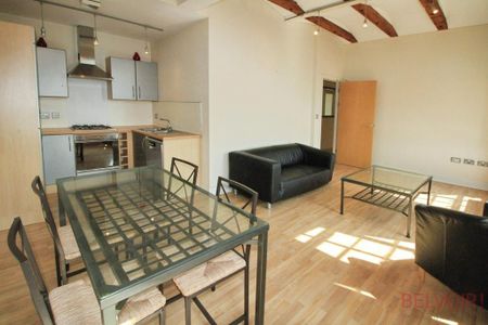 2 bedroom flat to rent - Photo 3