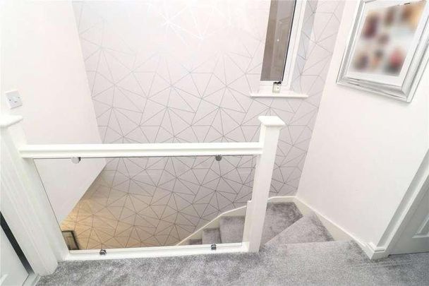 Old Mill Lane, Worsley, Manchester, M28 - Photo 1