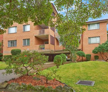 IMMACULATE APARTMENT OFFERING SPACE & SERENITY! - Photo 3