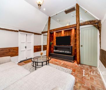 1 bedroom detached house to rent - Photo 2