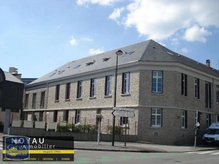 Appartement à louer 4 pièces 70.56m² - Photo 3