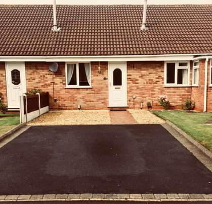 One Bedroom Terraced House to Rent in Willenhall - Photo 1