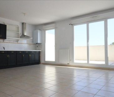 3 pièces - 64 m² - RDC - Colocation non autorisée - Photo 2