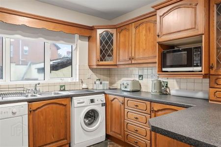 Bedroom 4, 10a Clonavon Terrace, Ballymena, BT43 5BE - Photo 5