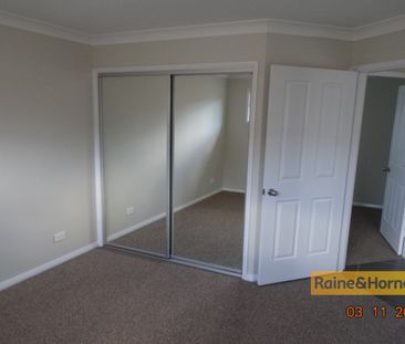 COZY CABIN - Photo 5