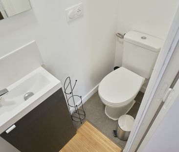 Saint Géry Roommate 5 Bedrooms at Valenciennes - Photo 6