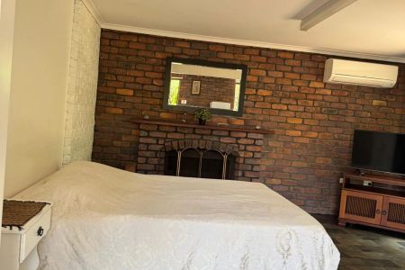 Welcome to 28 Knight Street, Rochedale South – One-Bedroom Studio Living - Photo 5