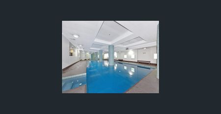 Furnished Modern 1 Bedroom Apartment - Photo 5