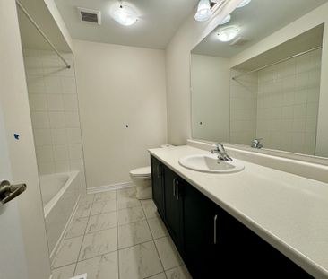 For Lease - 183 Broadacre Drive, Kitchener, Ontario - Photo 5