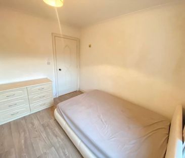 1 Bed Flat, Mercury Court, E14 - Photo 4