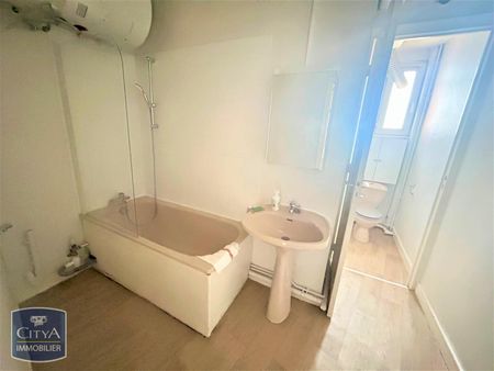 Location Appartement 2 pièces 32m² LILLE 59000 - Photo 4