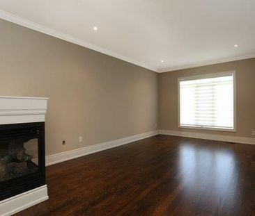 For Lease - 2430 Whistling Springs Crescent, Oakville, Ontario - Photo 1