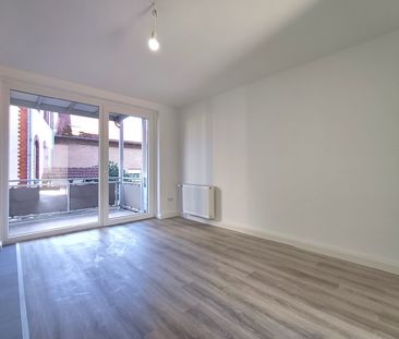 Sanierte 2-Zimmer-Wohnung in zentraler Lage! - Foto 1