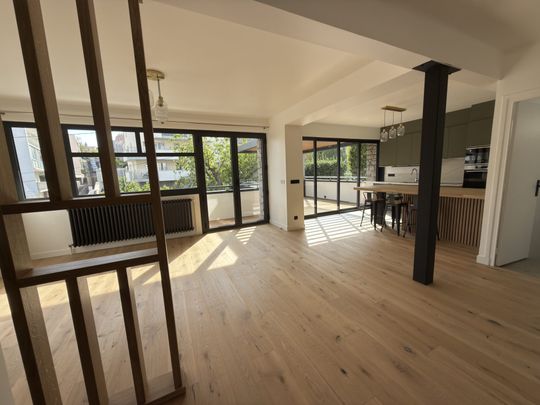 Location Maison 6 pièces 150m² CHAMALIERES 63400 - Photo 1