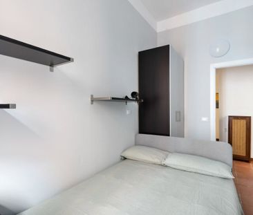 Via Podgora, Milan, Lombardy 20122 - Photo 4