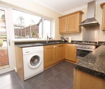 2 bed House for rent - Photo 2