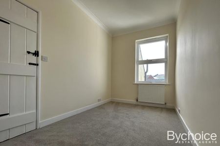 2 bedroom terraced house to rent - Photo 3