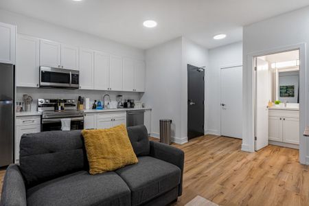 For Lease - 610 King Street Unit# 10, Hamilton, Ontario - Photo 3