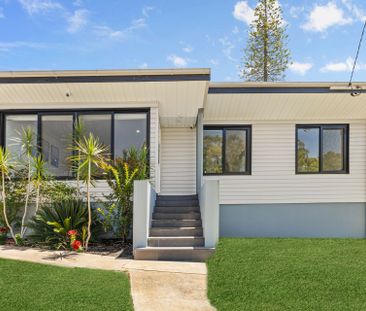 Like Brand New - Fully Renovated - Photo 1