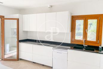 House for rent with swimming pool in Son Anglada-Establiments