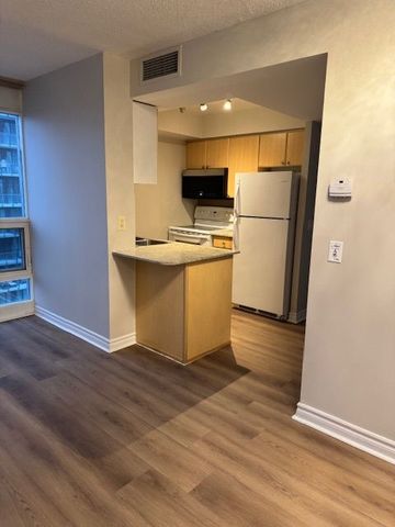 For Lease - 763 Bay Street Unit# 3012, Toronto, Ontario - Photo 5