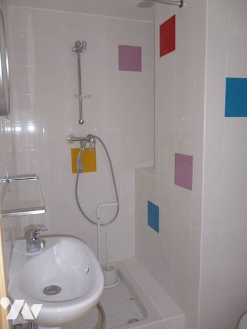 Loue Appartement à Port-Saint-Père - Photo 4