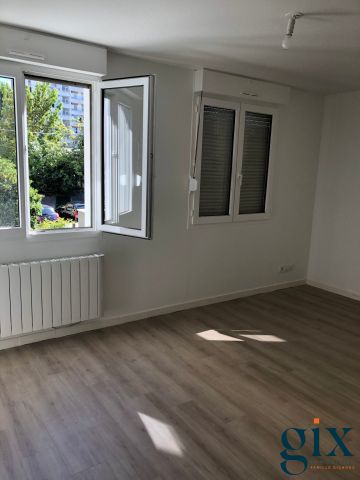Location Appartement 1 pièce 27m² GRENOBLE 38000 - Photo 5