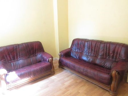 University Avenue, Queens Quarter, Belfast, BT7 1GX - Photo 2